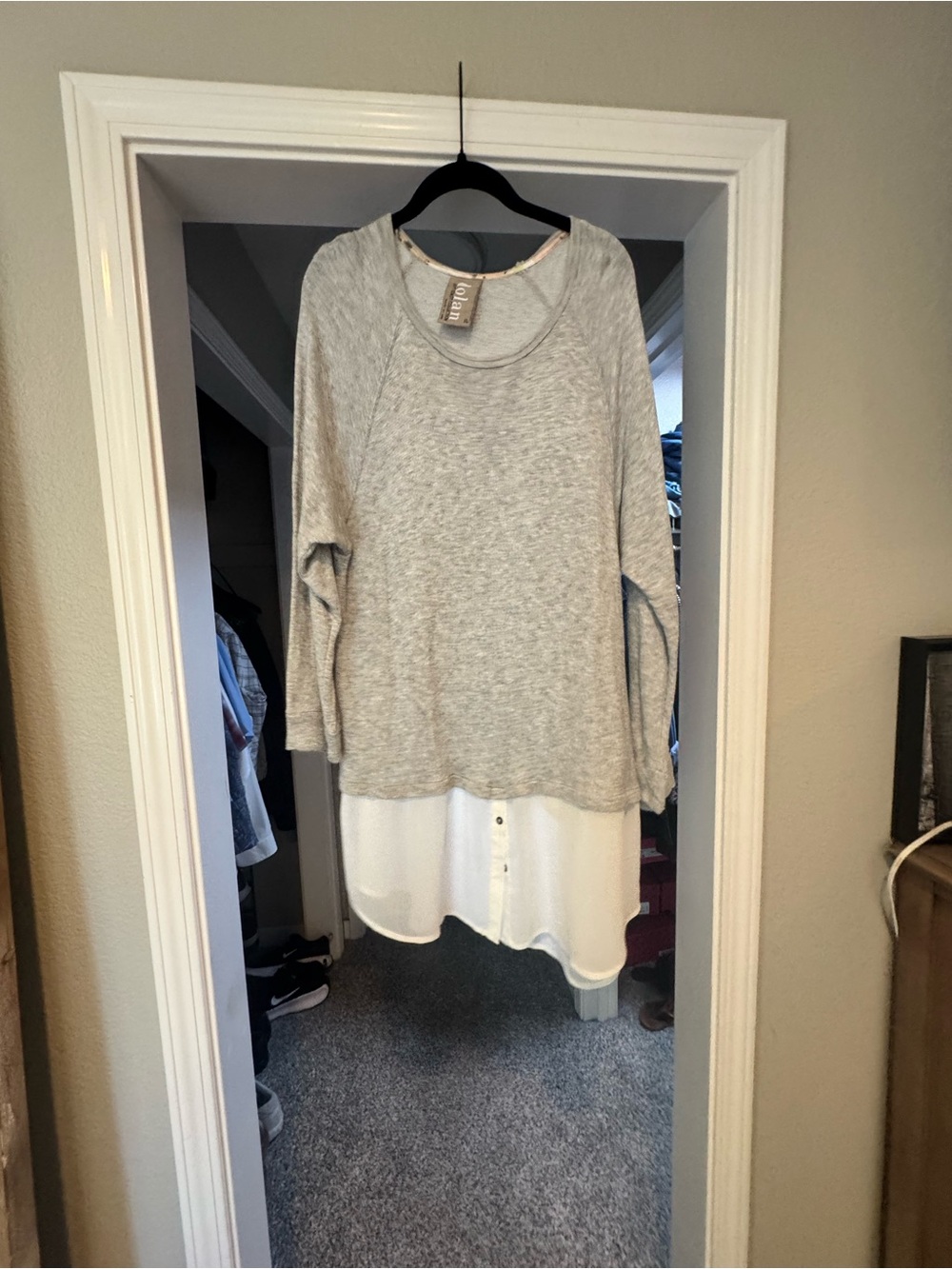 dolan Heather Gray Layered Knit Tunic with White Hem